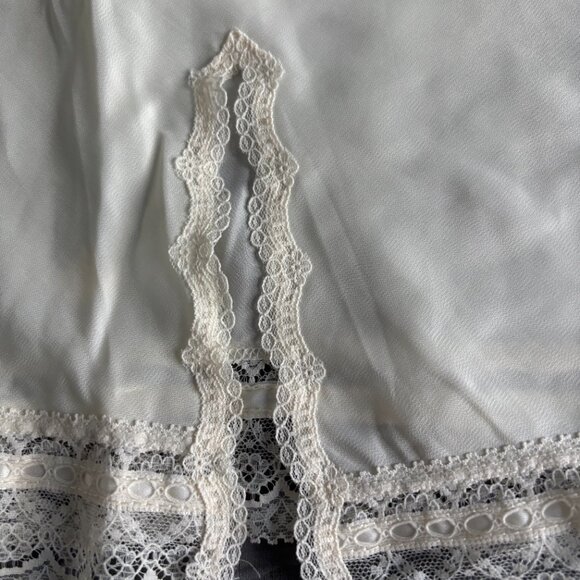 Christian Dior Vintage Ivory Full Slip - Picture 6 of 12